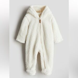 Cozy Cream Kids One Piece FOR WINTER AND SNOW ❄️ ! NWT